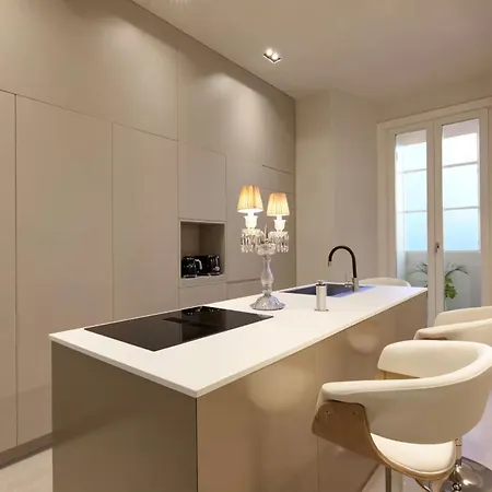 Cozy Apartments In The Center Of Milan Bed and Breakfast 3*