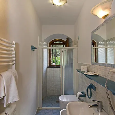 Cozy Apartments In The Center Of Milan 3*