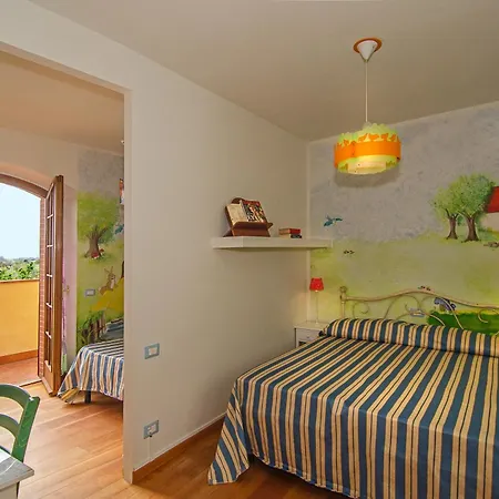 Cozy Apartments In The Center Of Milan 3*